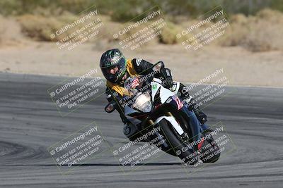 media/Nov-16-2025-Race Pace (Sun) [[8c5fa54630]]/Non Verified Riders (1st 20 Minutes)/2-Turn 10 (1010am)/